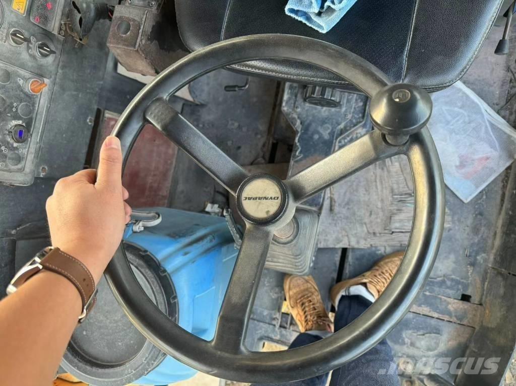 Dynapac CC422 Tandemové valce