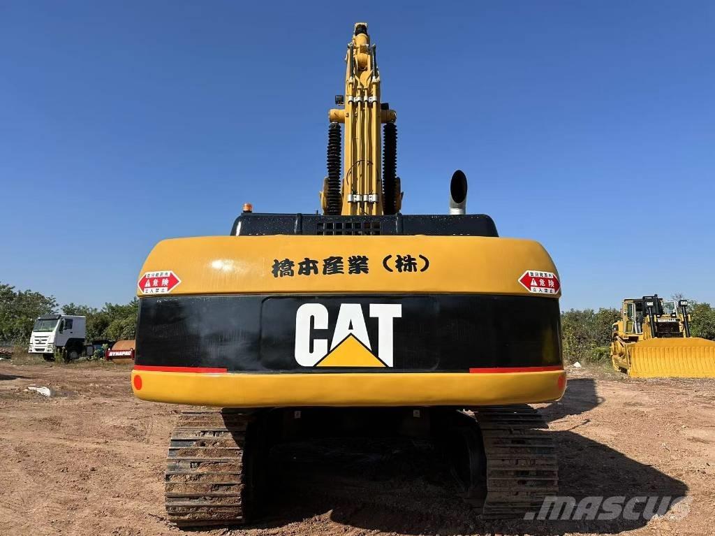 CAT 330 CL Pásové rýpadlá