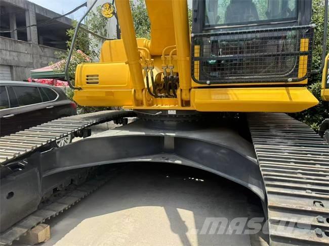 Komatsu PC 220 Pásové rýpadlá