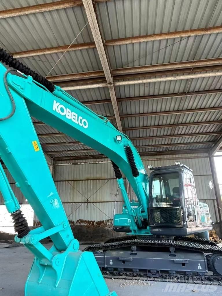 Kobelco SK200 Pásové rýpadlá