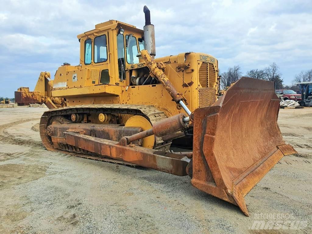 Dresser TD 25 G Pásové dozéry