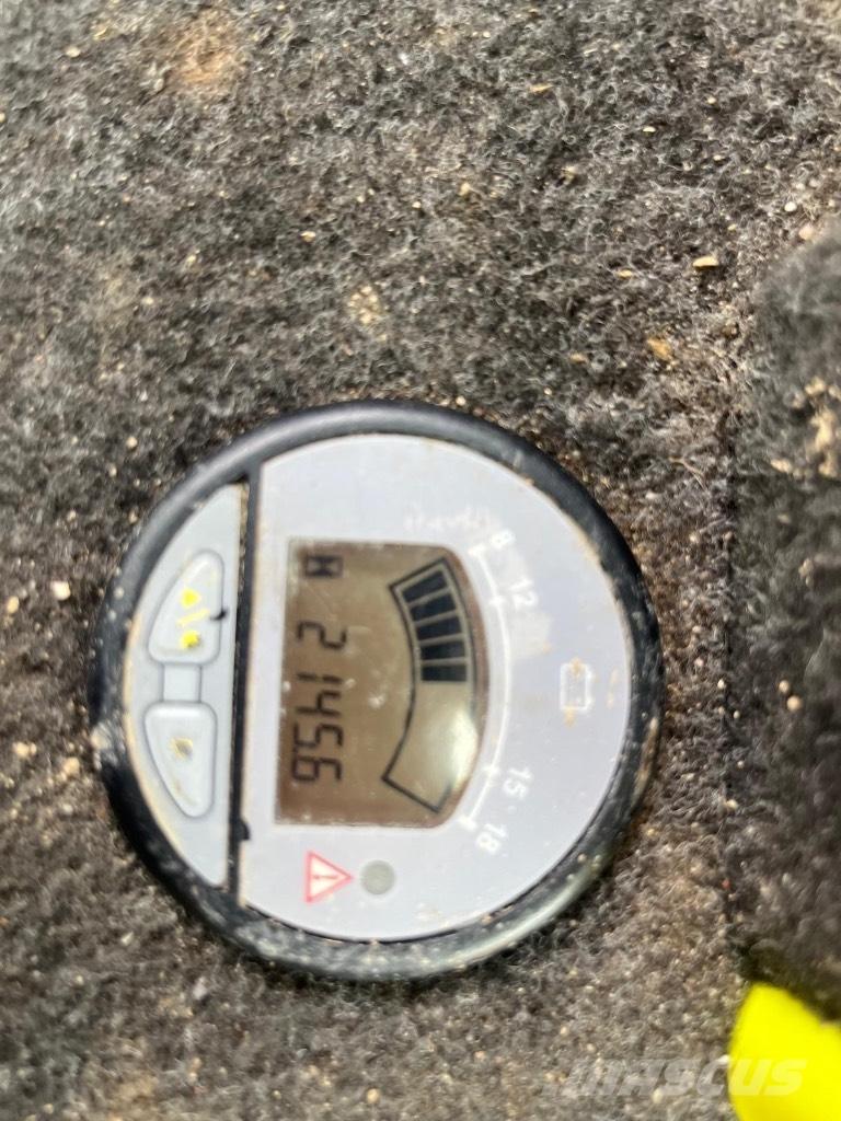 Thwaites ALLDRIVE 9 Stavebné sklápače