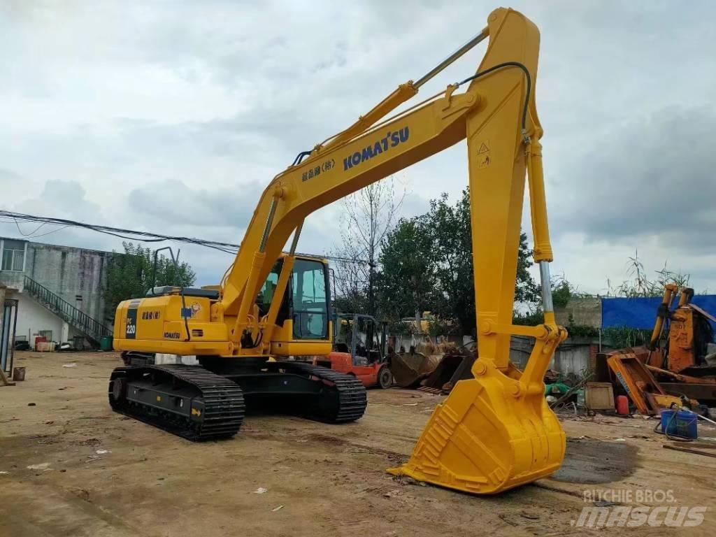 Komatsu PC 220 Pásové rýpadlá