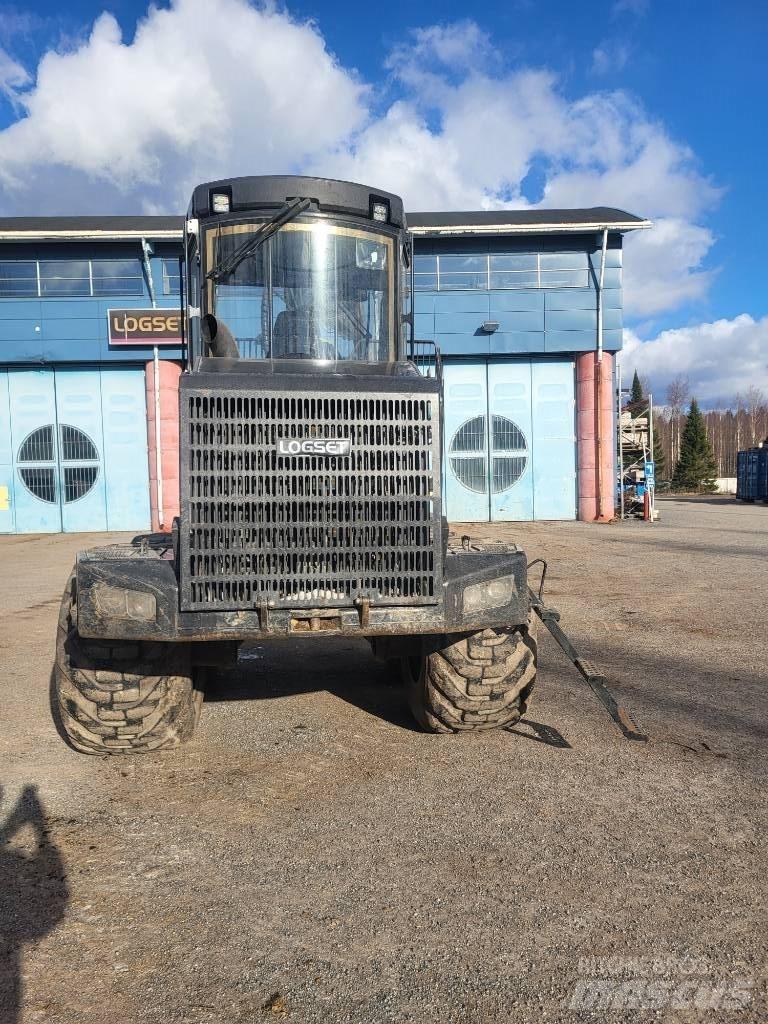 Logset 5F GT Lesné traktory