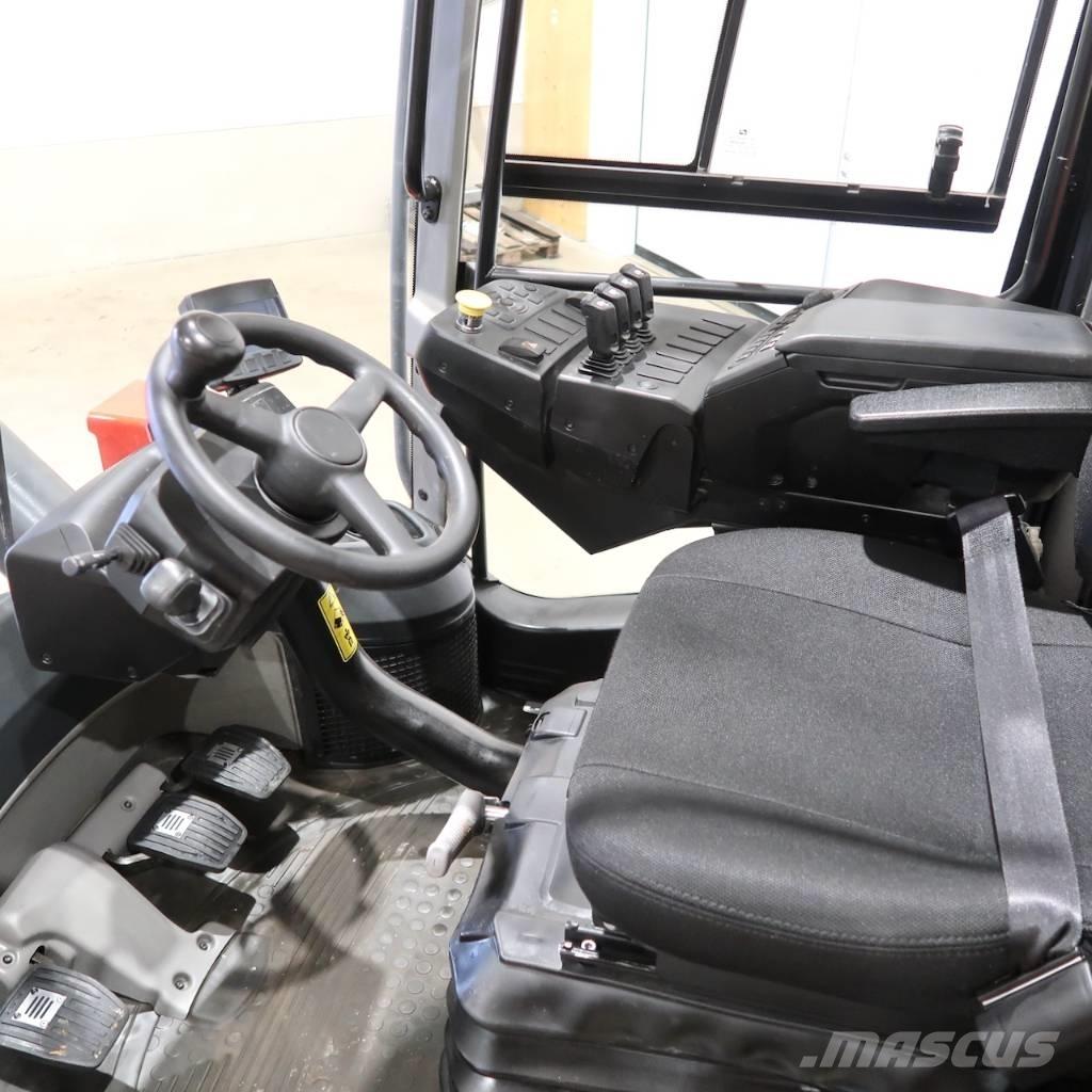 Kalmar DCG 160-12 Dieselové vozíky