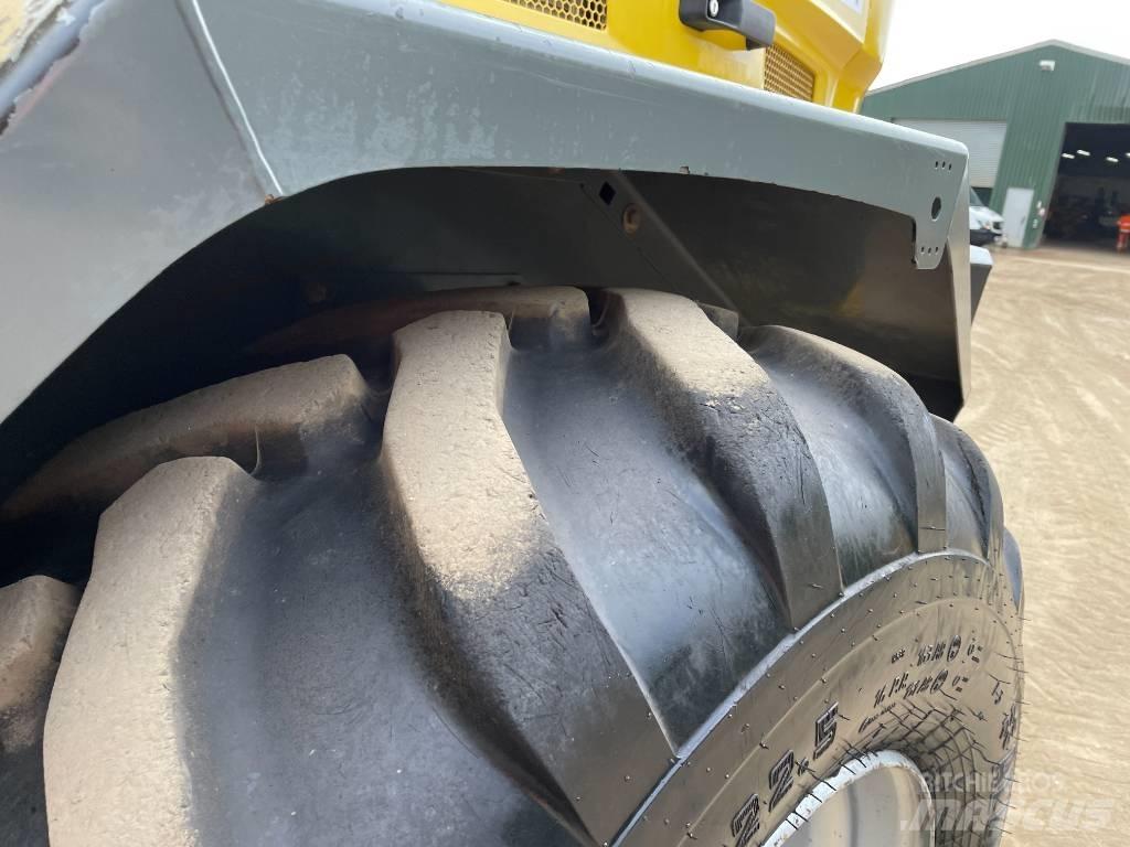 Wacker Neuson DV 90 Stavebné sklápače