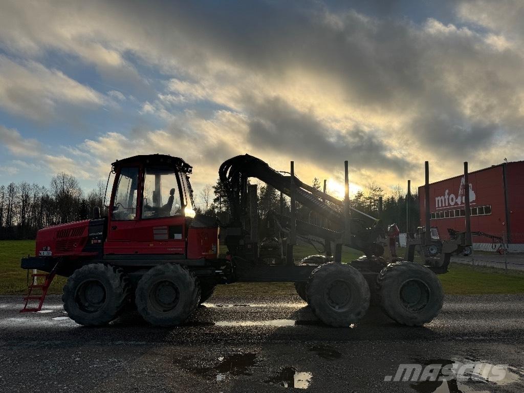 Komatsu 865 Lesné traktory