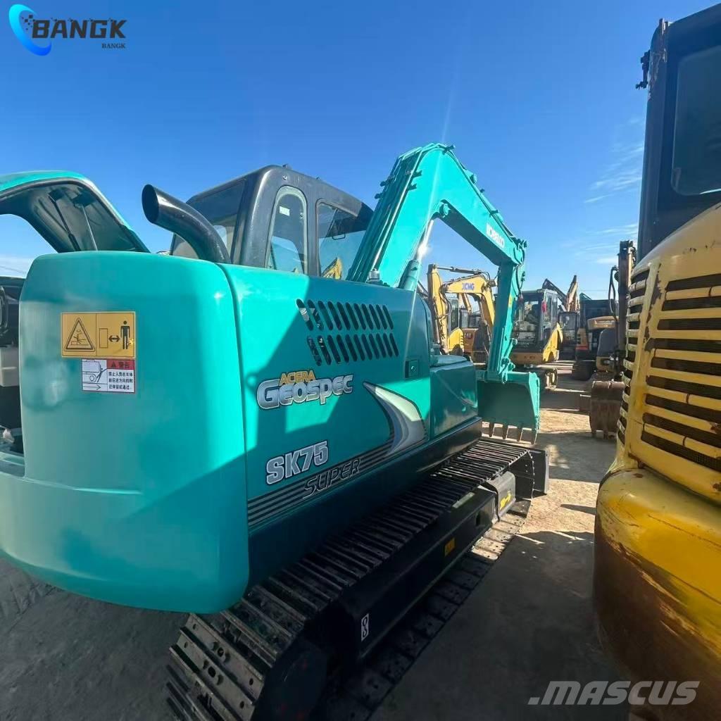 Kobelco SK75-8 Pásové rýpadlá
