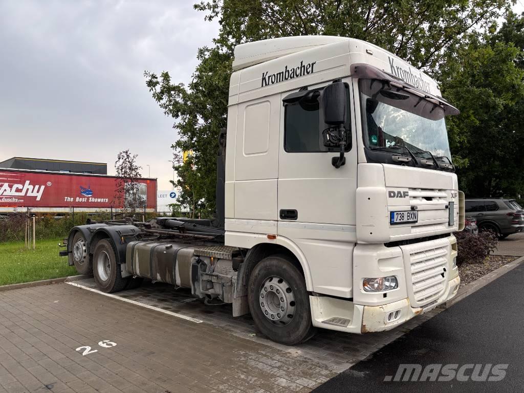 DAF XF 105 Hákový nosič kontajnerov
