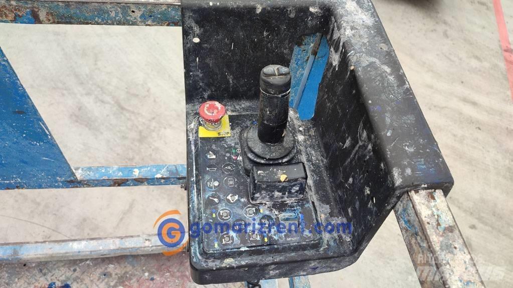 Genie GS 3384 RT Nožnicové zdvíhacie plošiny