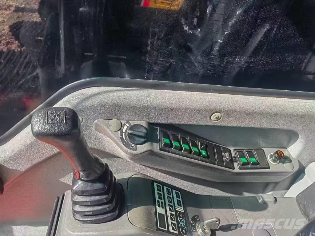 Volvo EC 290 Pásové rýpadlá