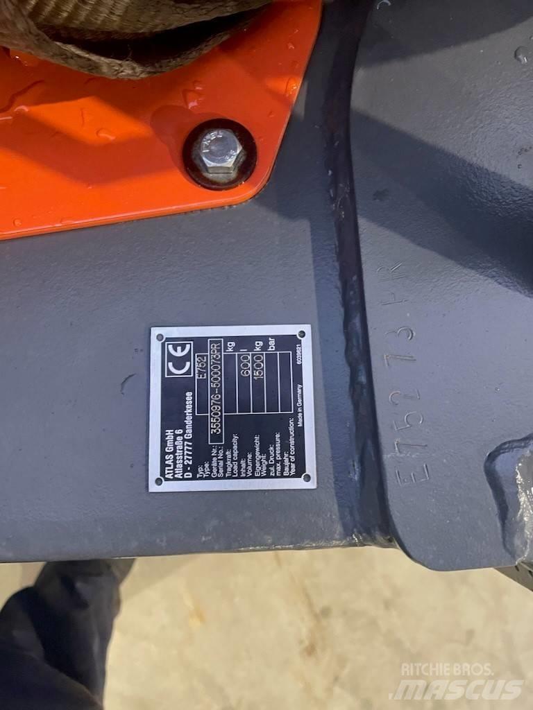 Atlas E752 Drapáky