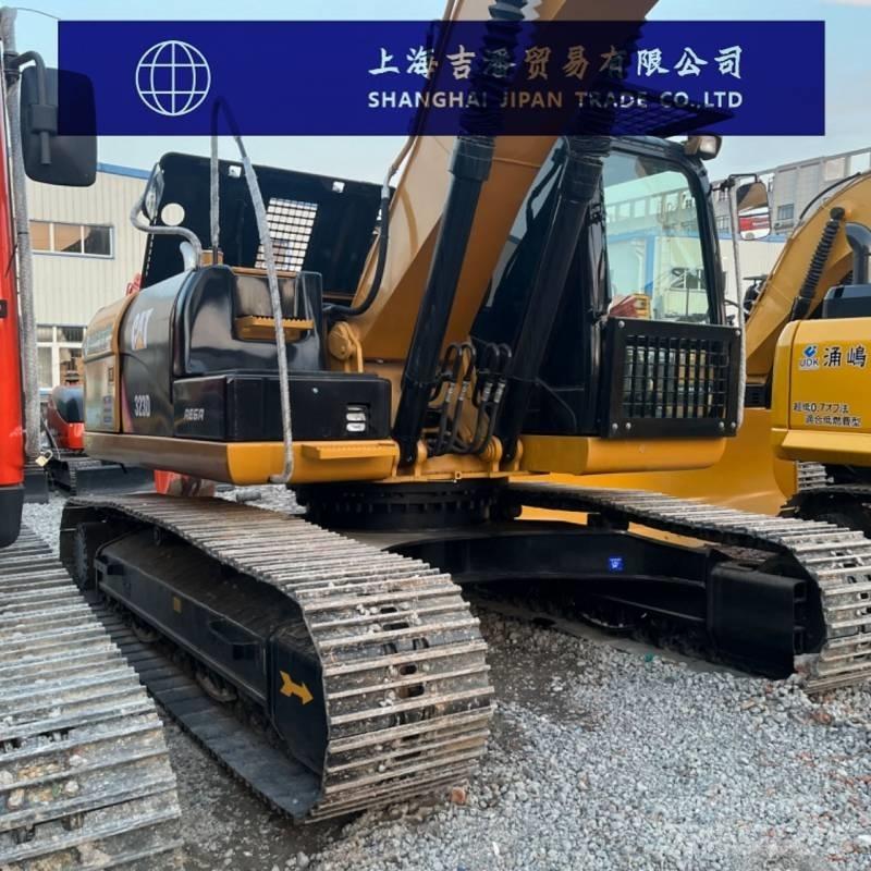 CAT 323 D Pásové rýpadlá