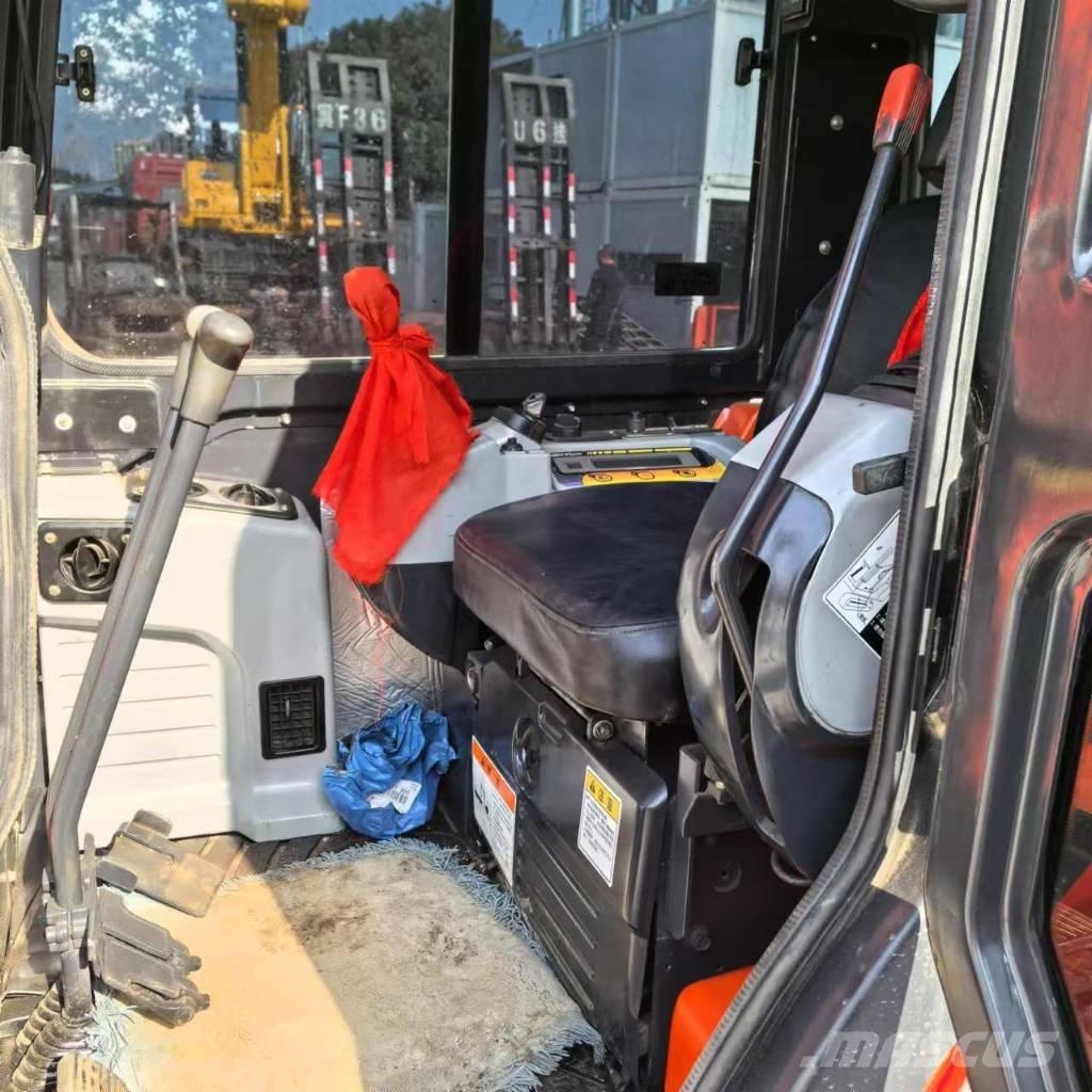 Kubota U 50-4 Mini rýpadlá < 7t