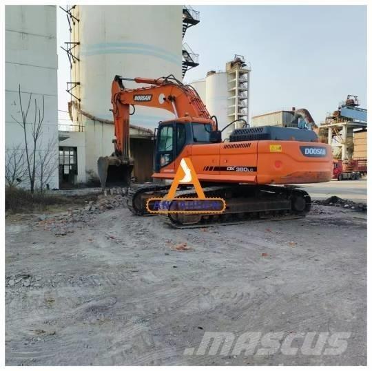 Doosan DX 380 LC Pásové rýpadlá