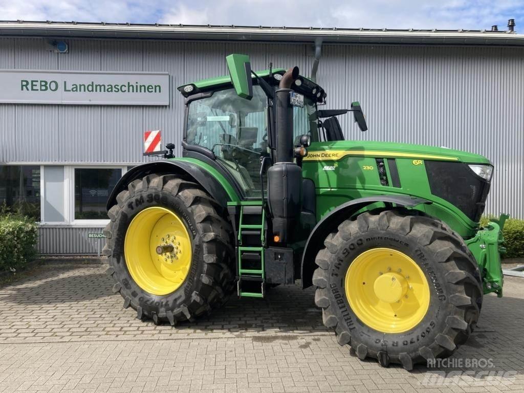 John Deere 6R230 Traktory