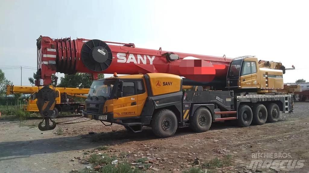 Sany STC1600 Univerzálne terénne žeriavy