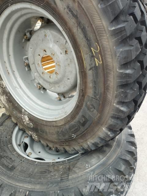 Nokian 440/80X30 Pneumatiky, kolesá a ráfiky