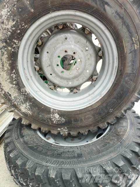 Nokian 440/80X30 Pneumatiky, kolesá a ráfiky