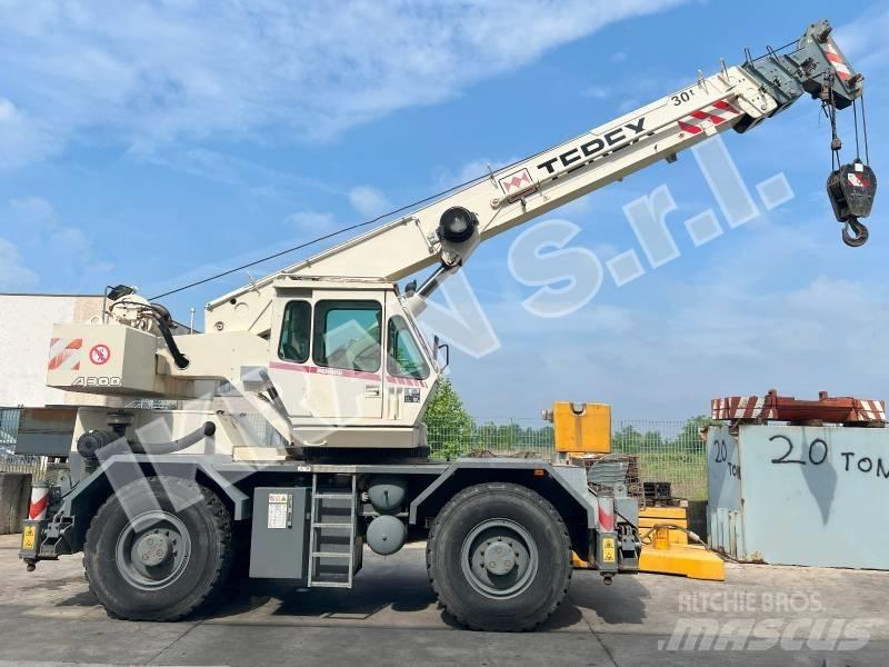 Terex A 300 Žeriavy pre ťažký terén