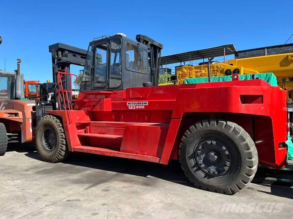 Mitsubishi FD 30 T Dieselové vozíky