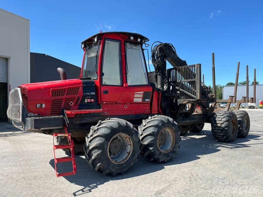 Komatsu 865 Lesné traktory