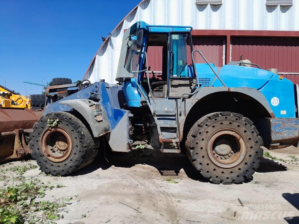 Liebherr L 554 Kolesové nakladače