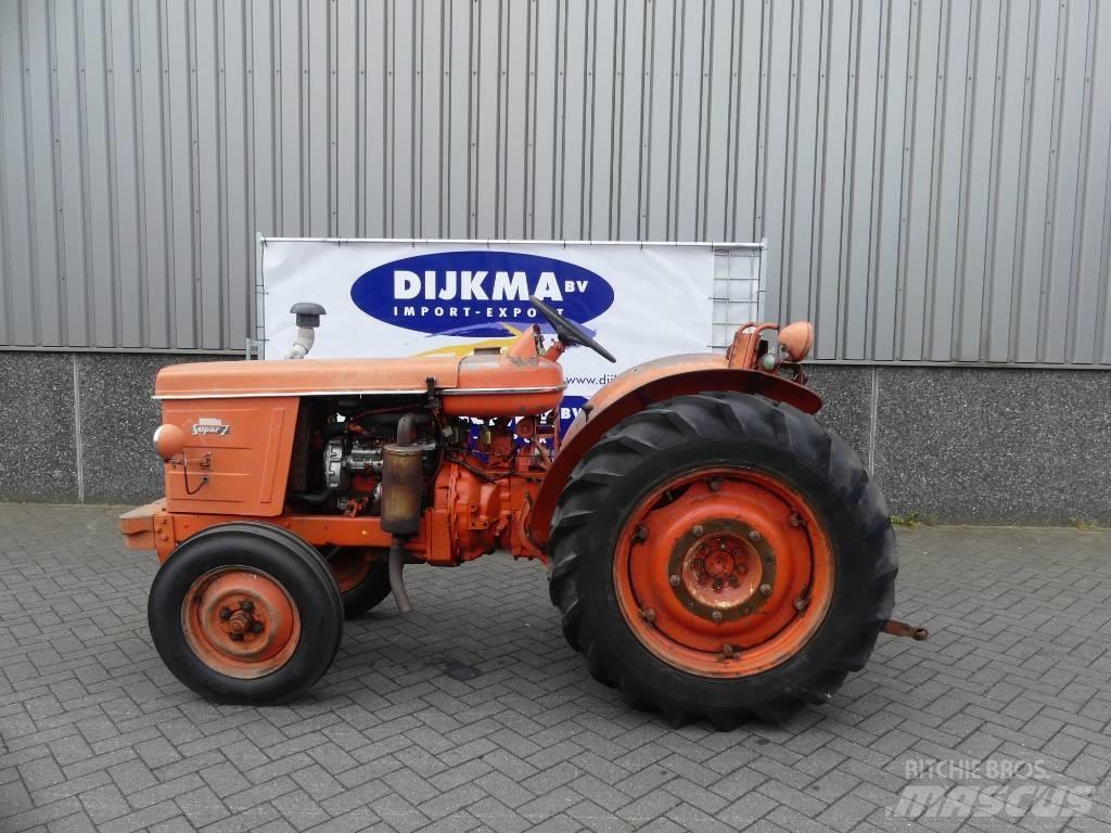 Renault Super 7 Traktory