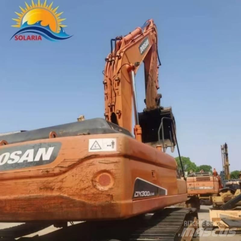 Doosan dx300lc-9c Pásové rýpadlá
