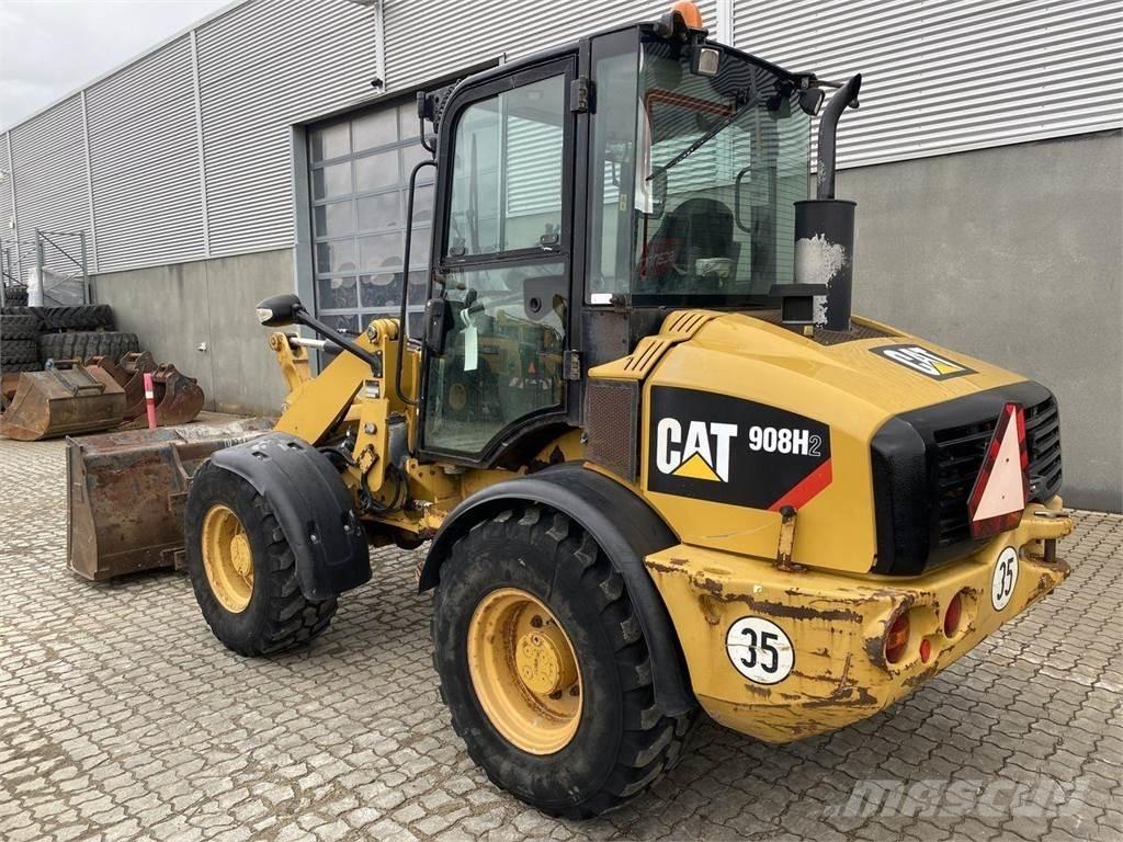 CAT 908 H2 Viacúčelové nakladače