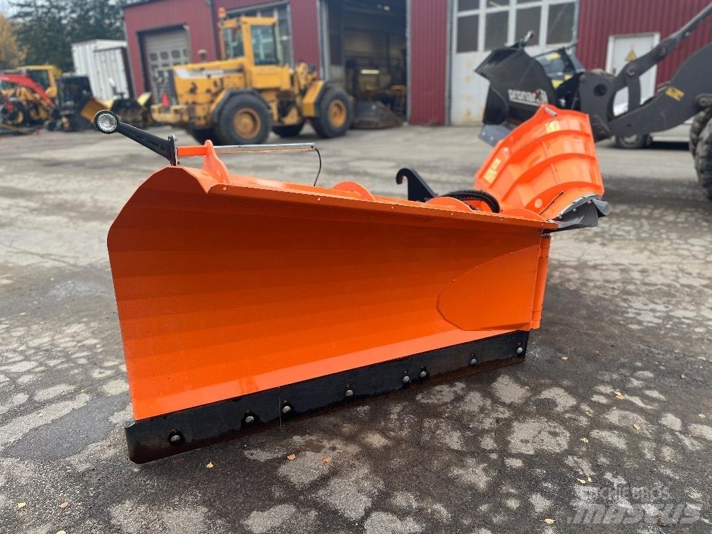 Pronar Vikplog 4m HD Pluhy