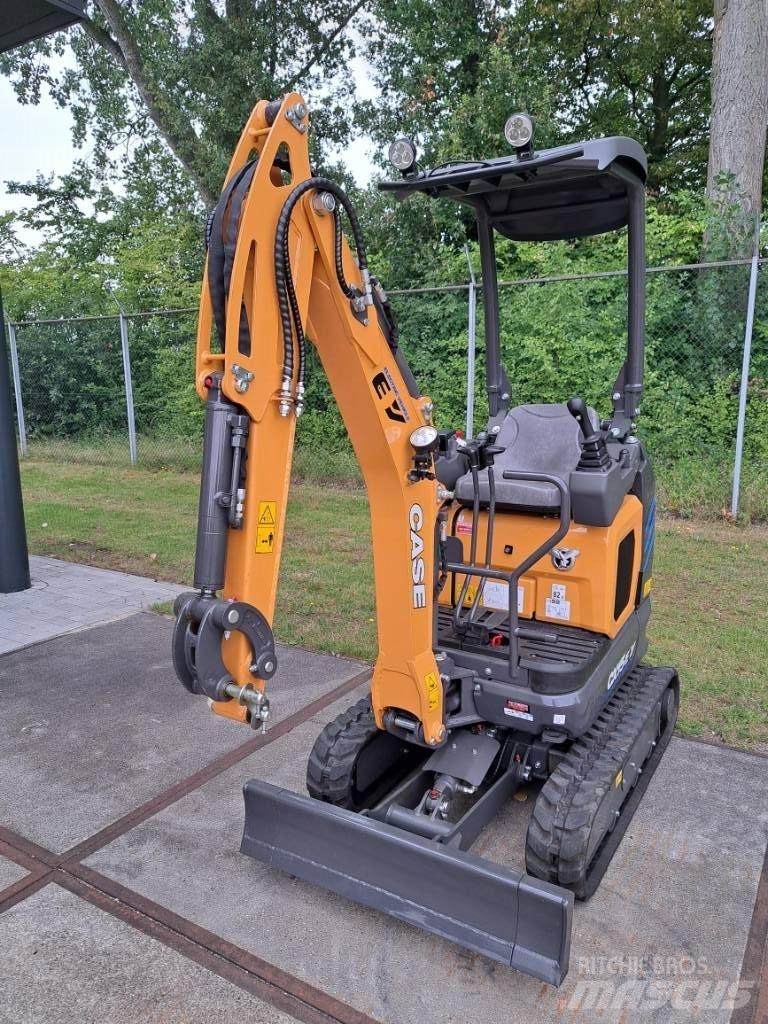 CASE CX15EV Mini rýpadlá < 7t