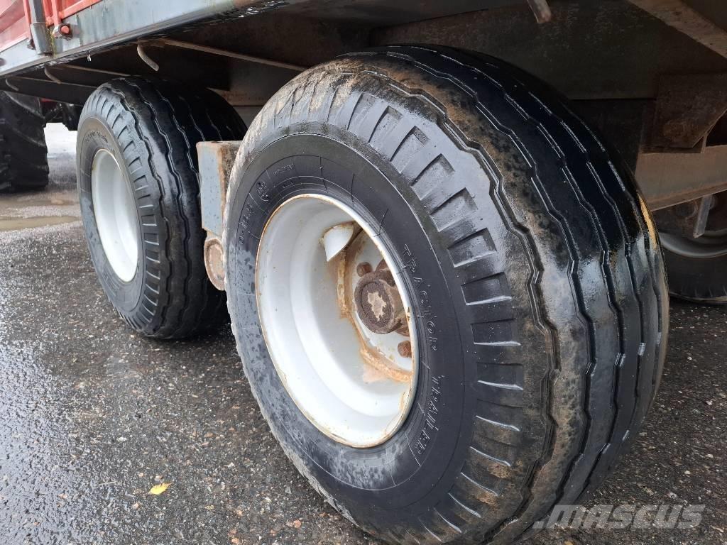 Tuhti M 85 Vyklápacie prívesy