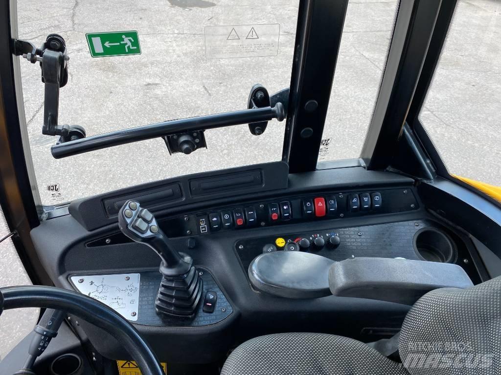 JCB 409 T4 Kolesové nakladače