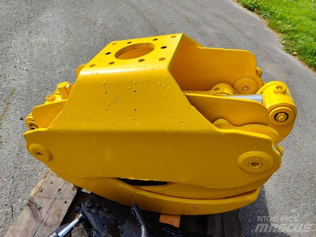 Komatsu G 28 Lodné háky