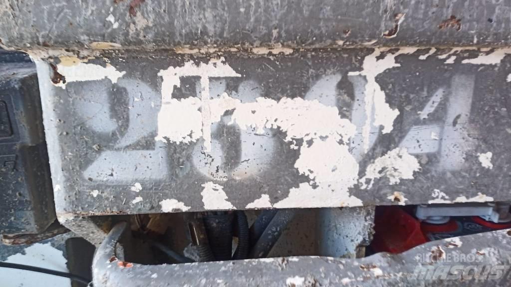 JLG 2030 ES Nožnicové zdvíhacie plošiny