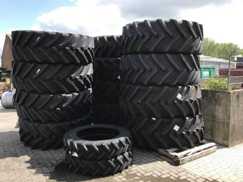 BKT 710/70R38 Pneumatiky, kolesá a ráfiky