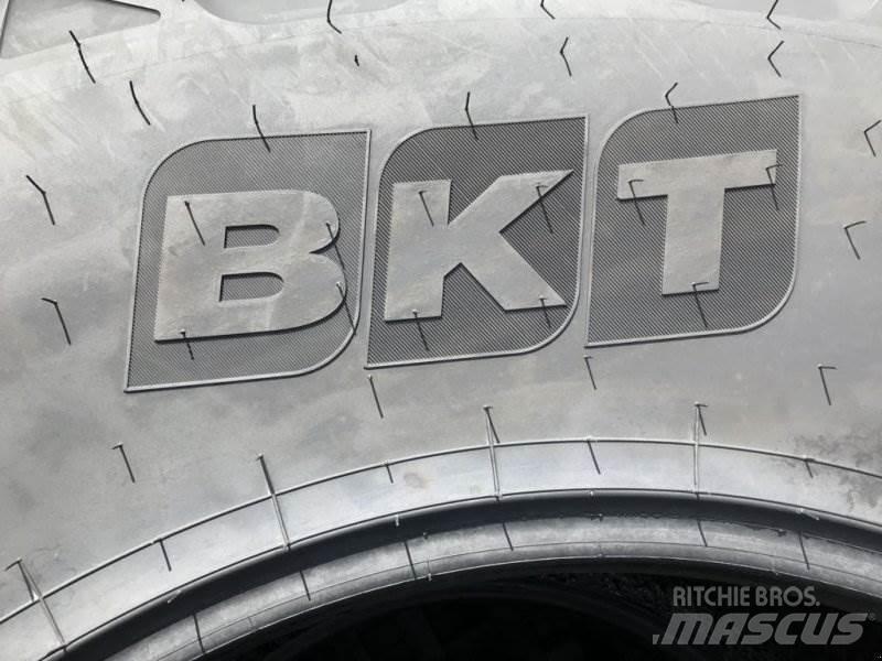 BKT 710/70R38 Pneumatiky, kolesá a ráfiky