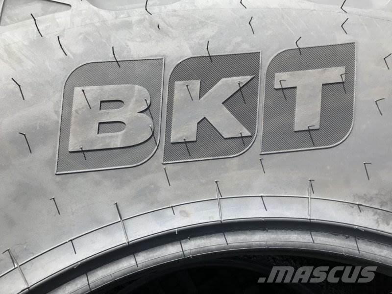 BKT 710/70R38 Pneumatiky, kolesá a ráfiky