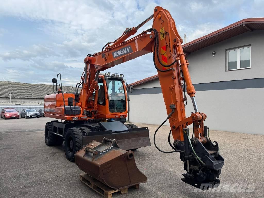 Doosan DX 140 W Kolesové rýpadlá