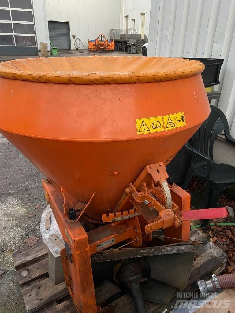 Kubota STW 34 Kompaktné traktory