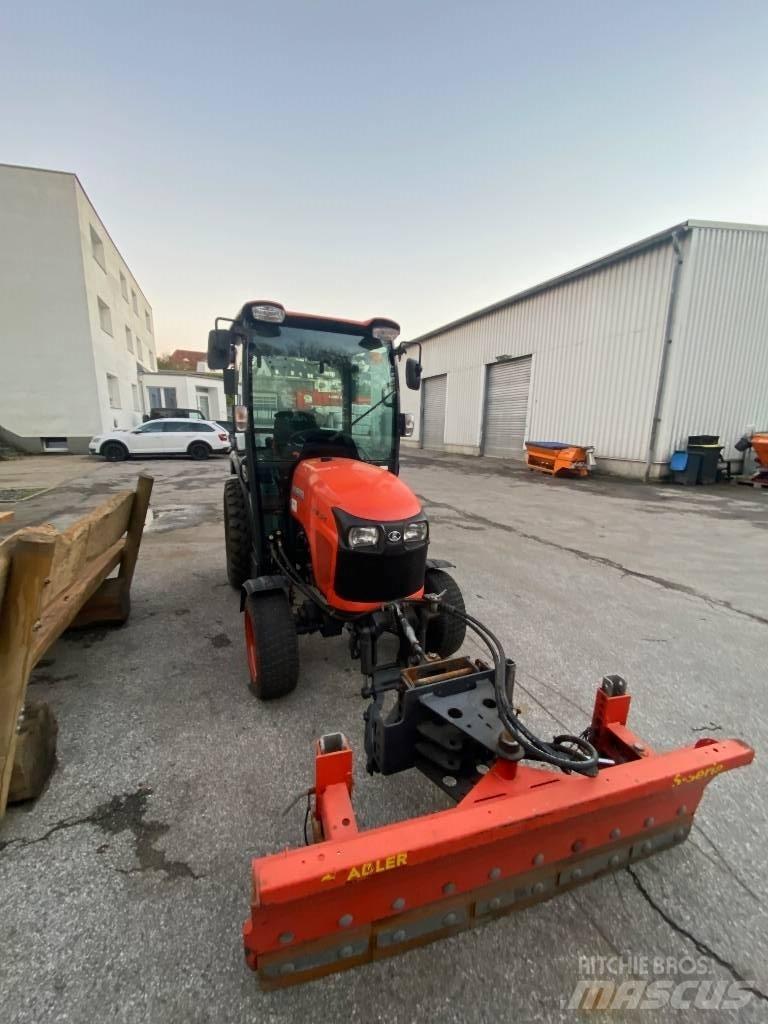 Kubota STW 34 Kompaktné traktory