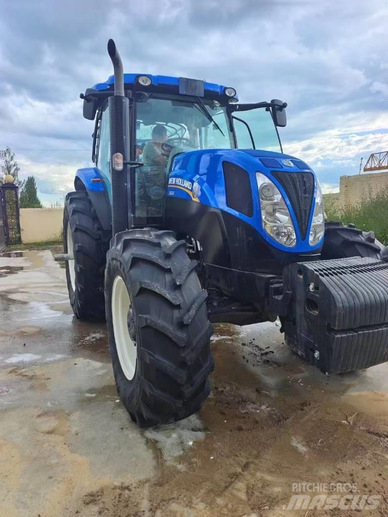 New Holland T1654 Traktory