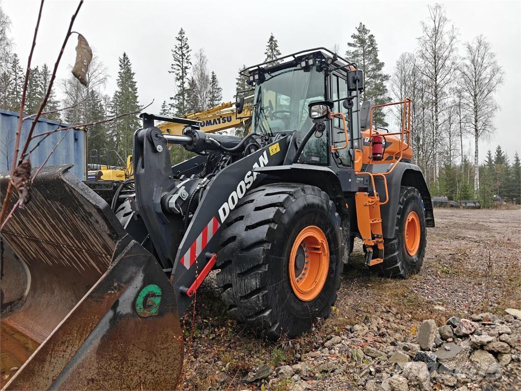 Doosan DL380-7 Kolesové nakladače