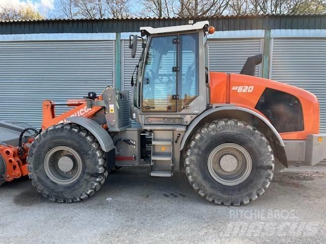 Weycor AR620 Kolesové nakladače