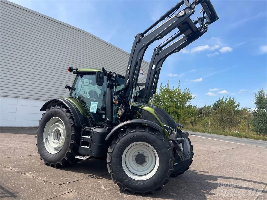 Valtra N155 EA 2B1 Traktory