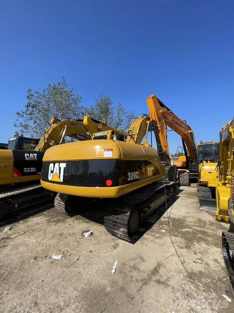 CAT 320 GC Pásové rýpadlá