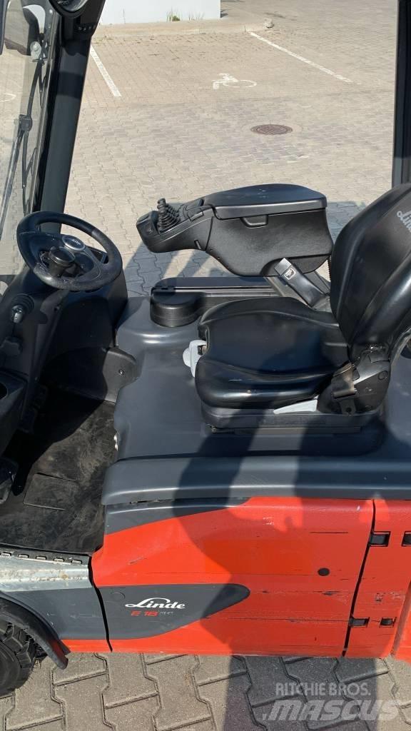 Linde E 18 Akumulátorové vozíky