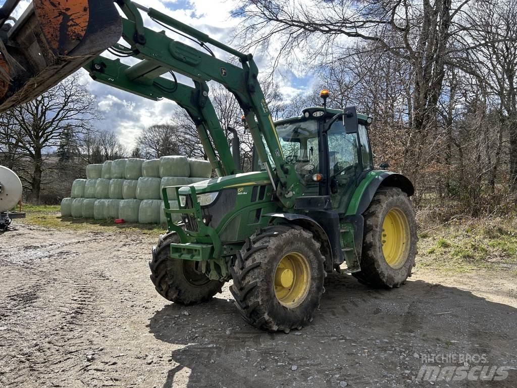 John Deere 6R 120 Traktory