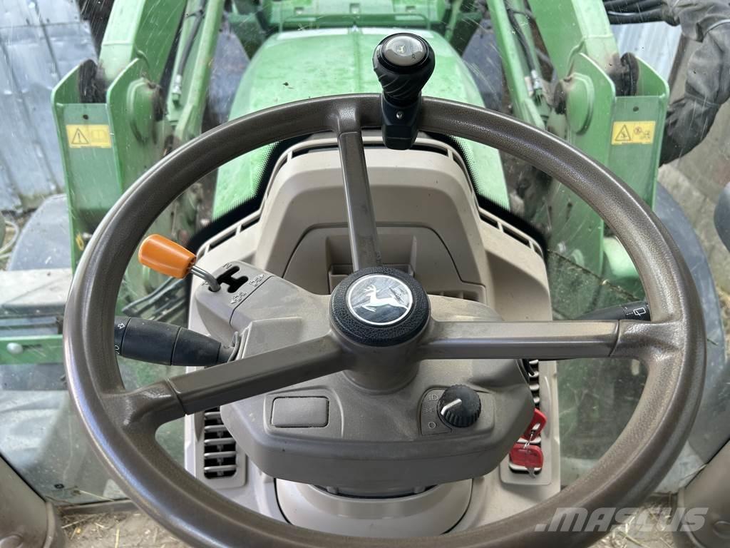 John Deere 6R 120 Traktory